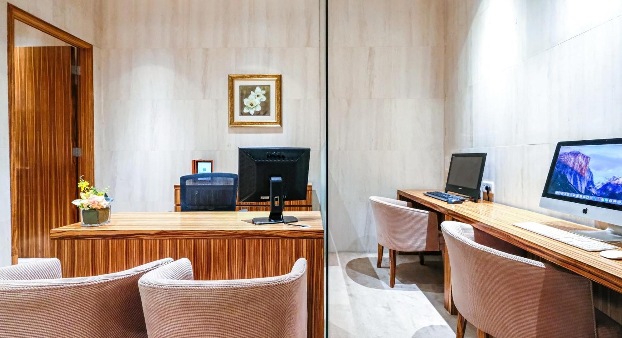 Gloucester Luk Kwok Hong Kong Ngoại thất bức ảnh